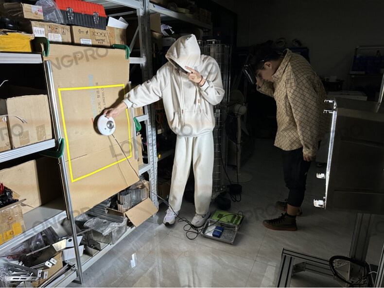 陽(yáng)光模擬器.jpg 陽(yáng)光模擬器.jpg